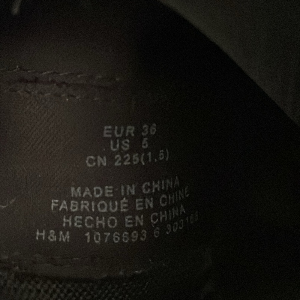 H&M Chunky Chelsea Boots - Picture 4 of 4